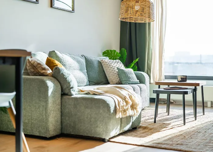 2 Min Walk O2 Arena New Dinopark Apartment